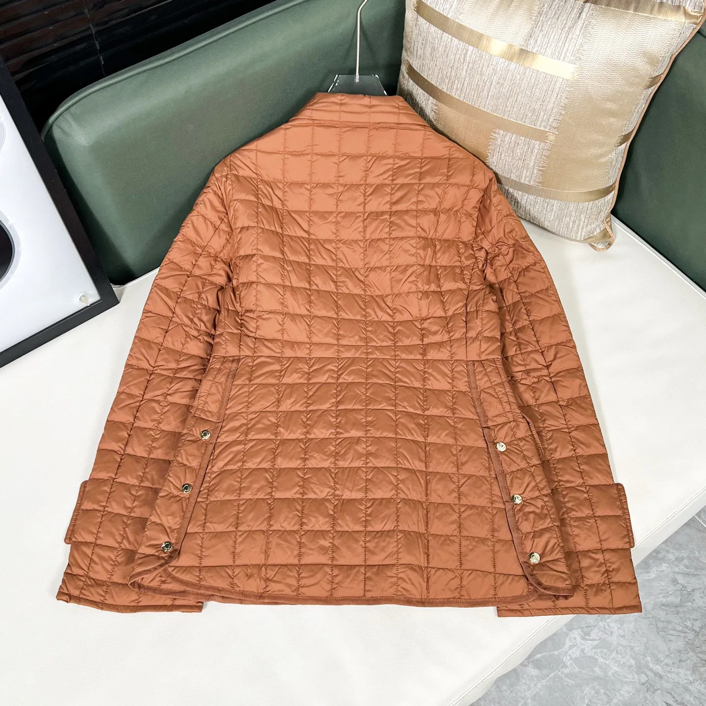 Куртки И Пуховики Женские Moncler 19116420