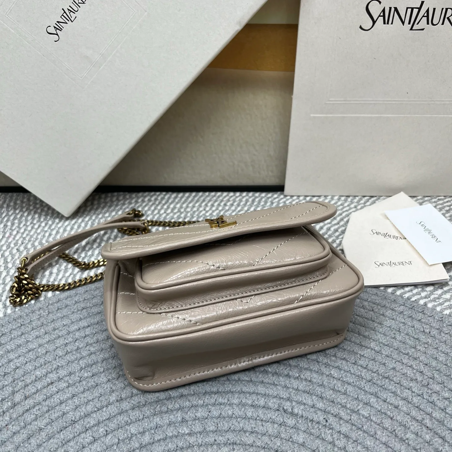 Классические Сумки Женские Saint Laurent 18220656