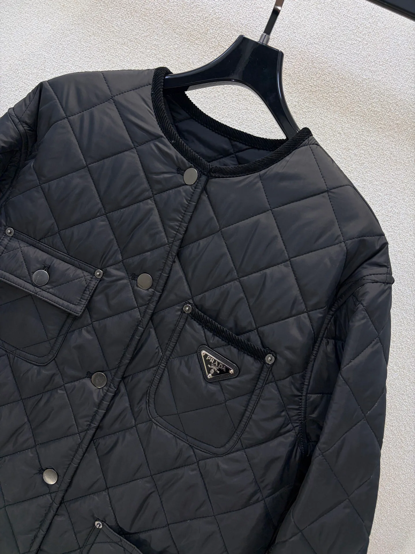Куртки И Пуховики Женские Prada 18721638