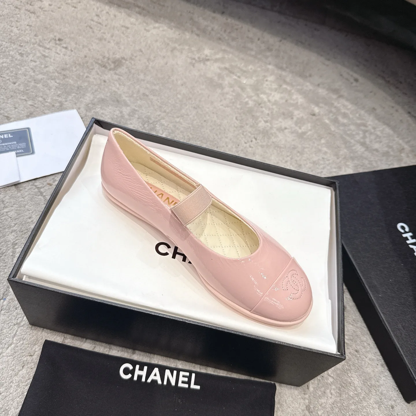Балетки Женские Chanel 17302943