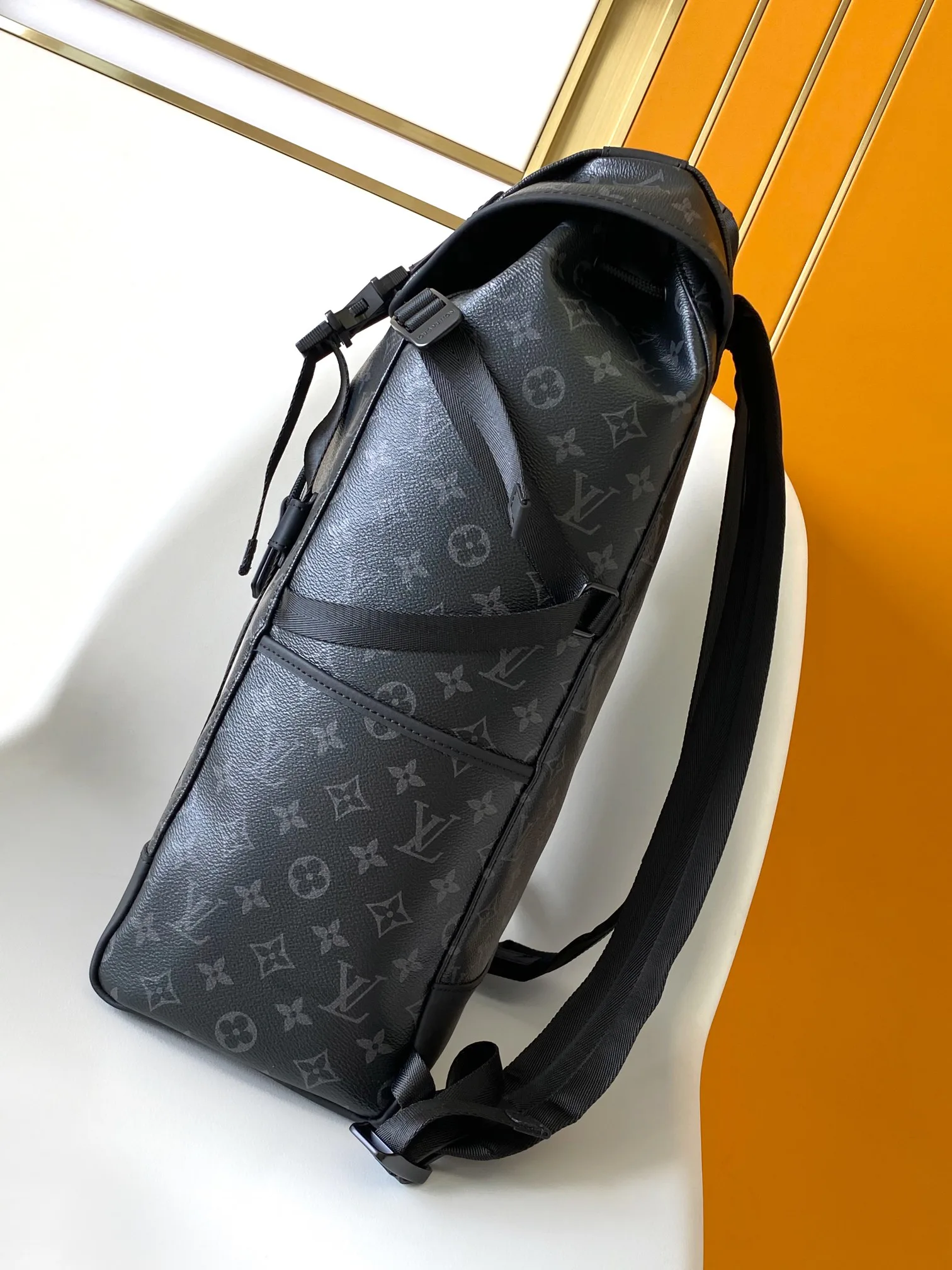 Рюкзаки Женские Louis Vuitton 13435257