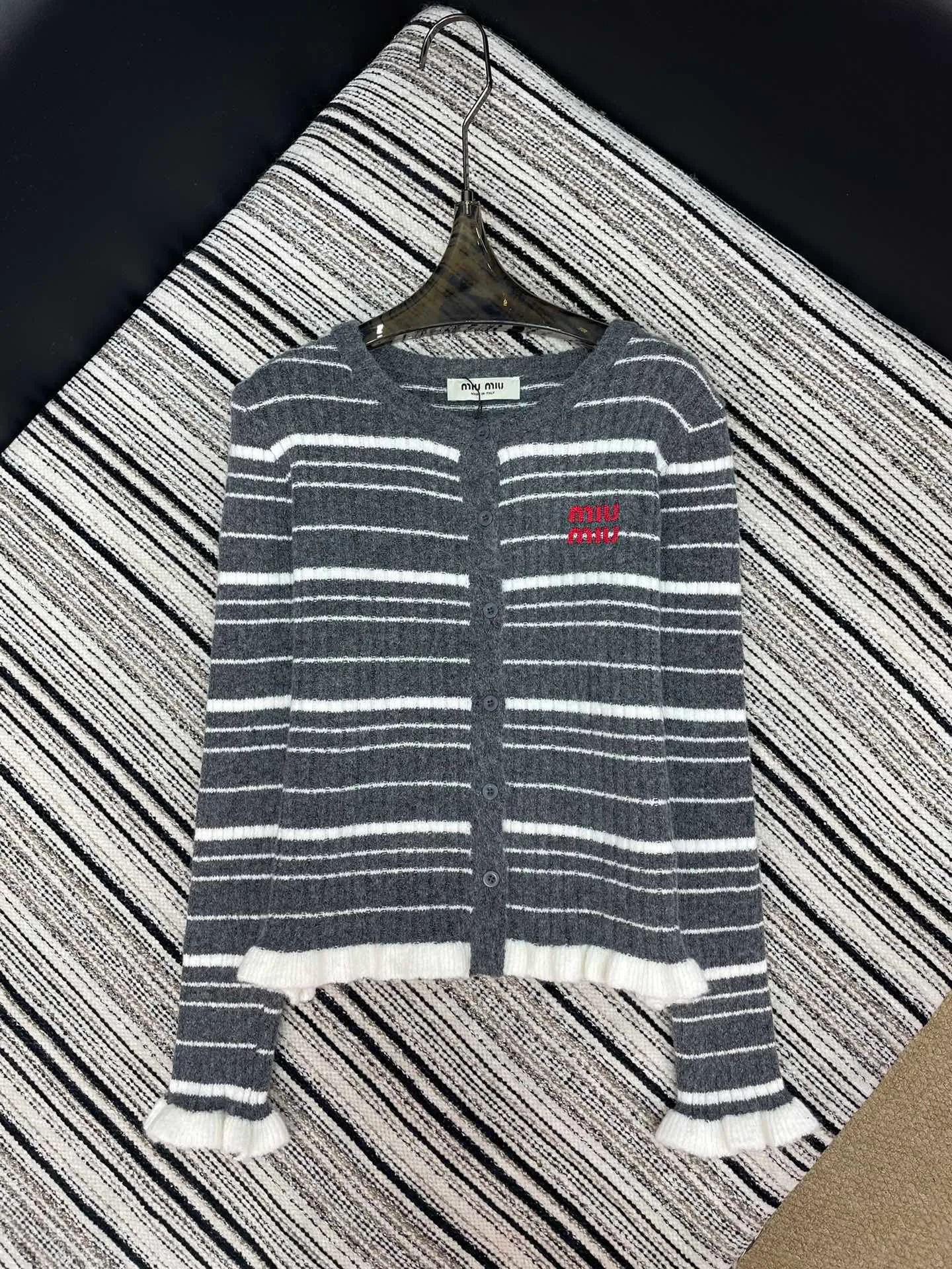 Джемперы И Свитеры Женские Miu Miu 1024061