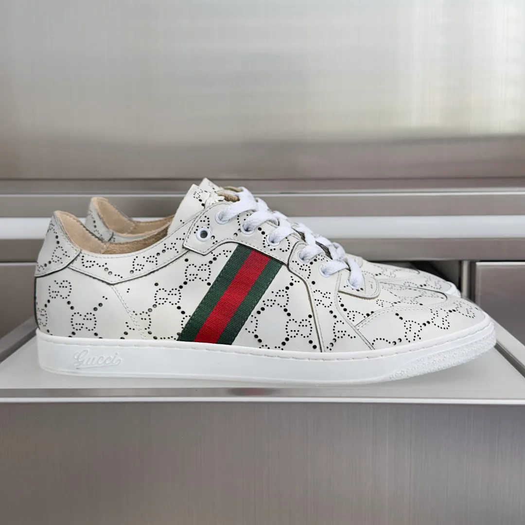 Кроссовки Женские Gucci 19547653