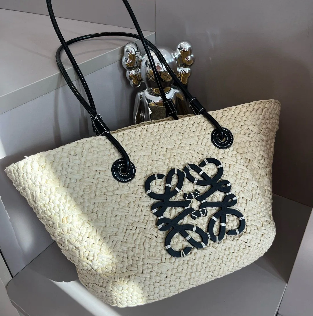 Классические Сумки Женские Loewe 11633342