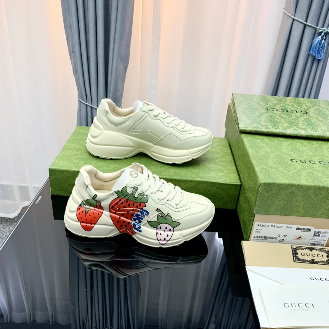 Кроссовки Женские Gucci 5120043