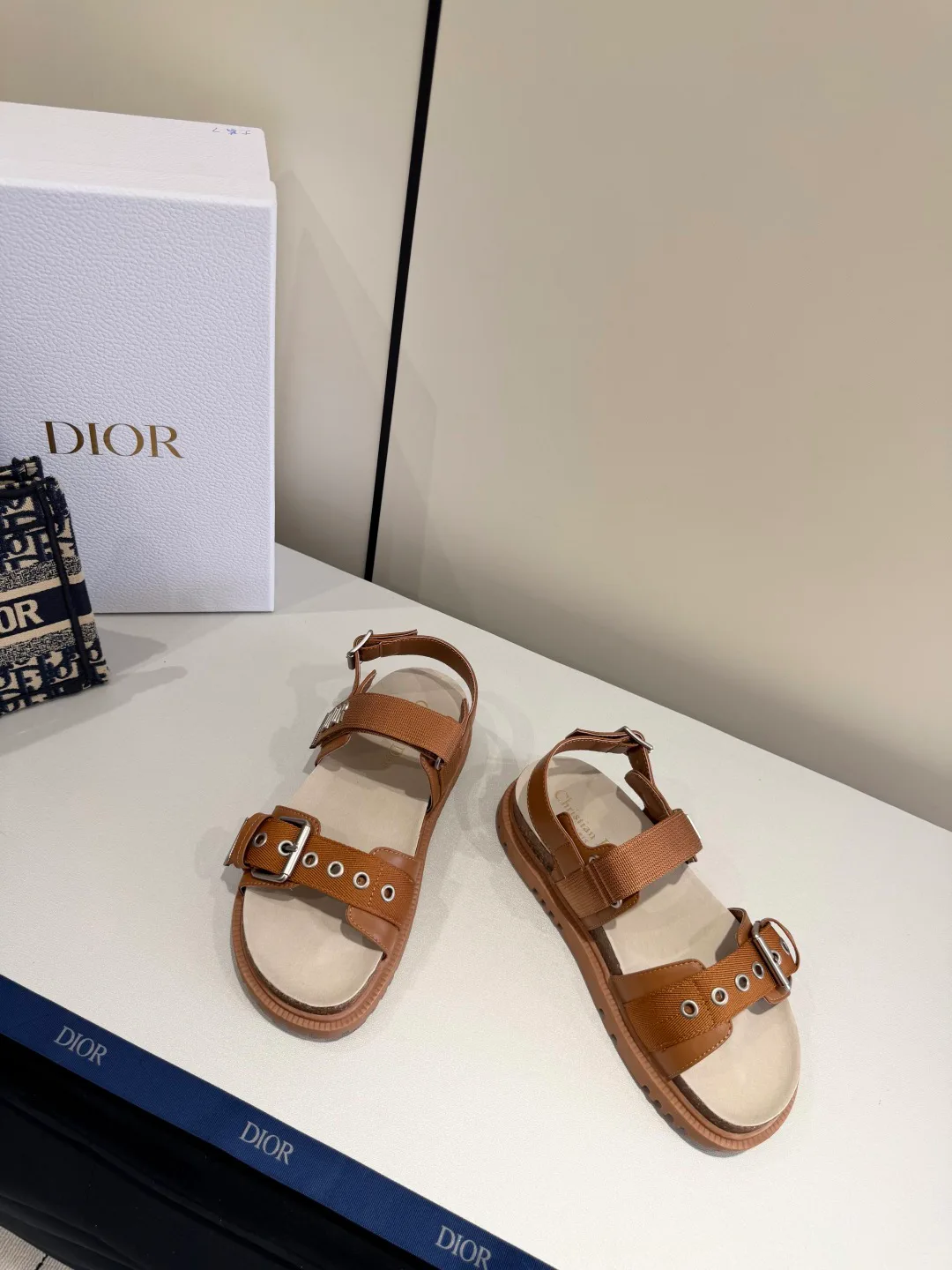 Сандалии Женские Christian Dior 13029277