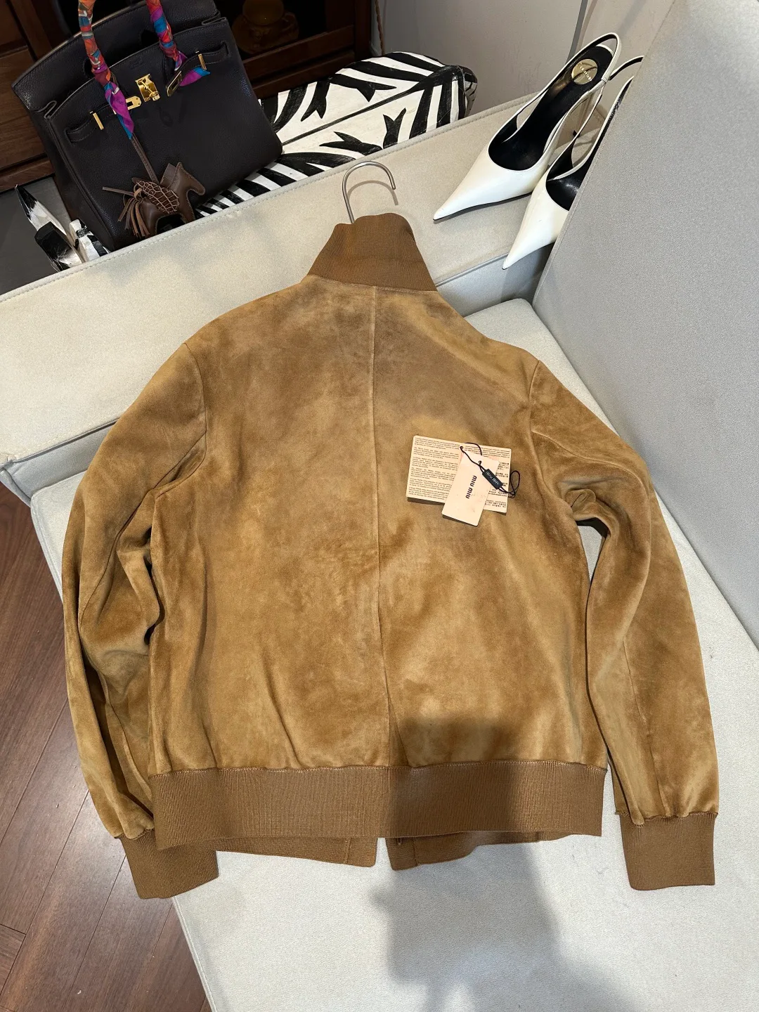 Кожаные Куртки И Дублёнки Женские Miu Miu 17399771