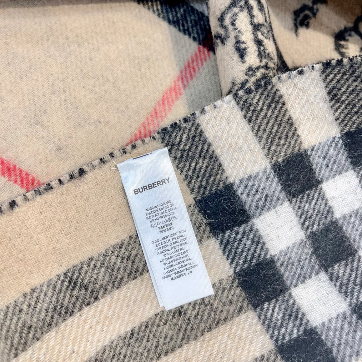 Шарфы Burberry 347369