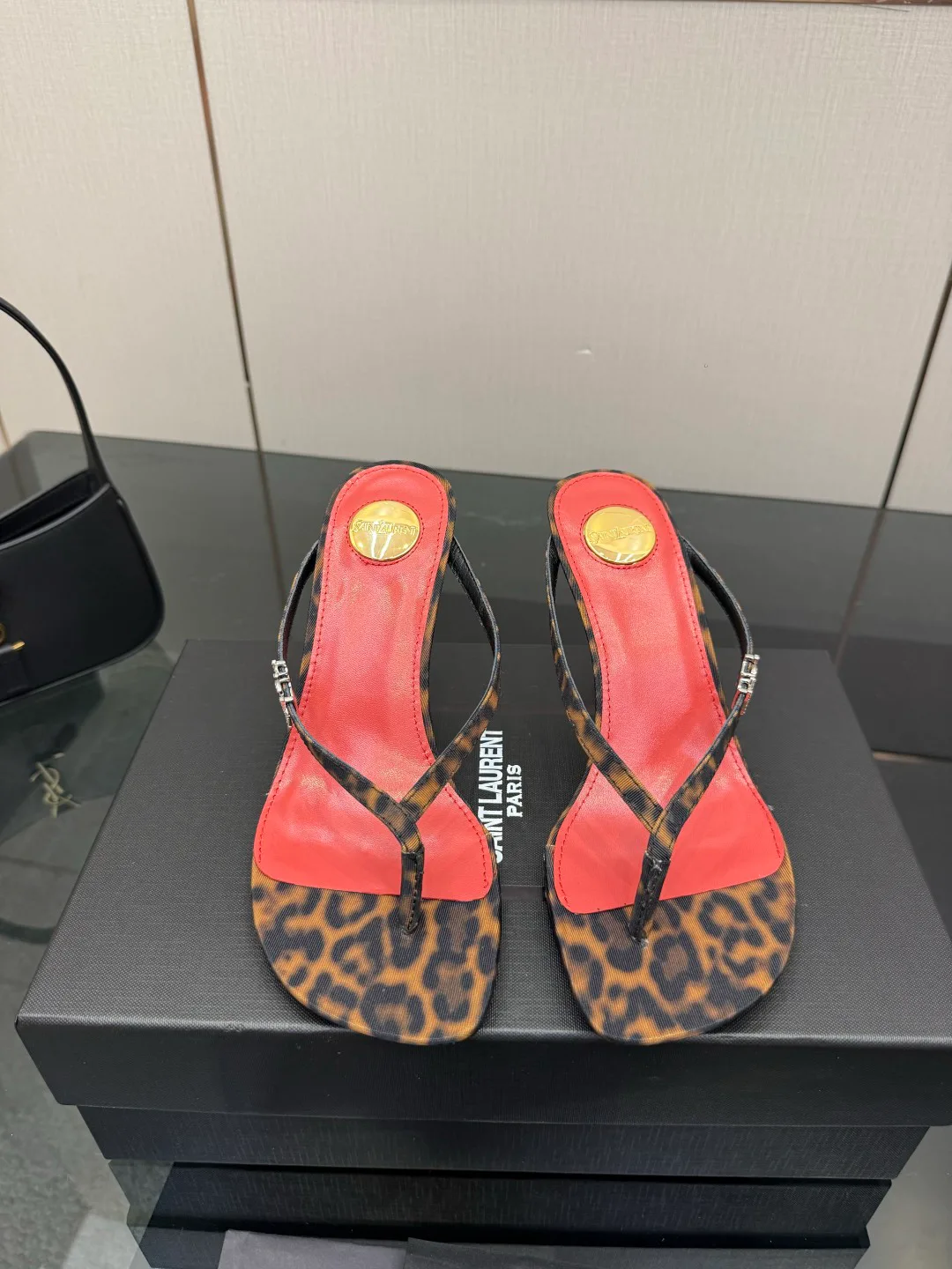 Сандалии Женские Saint Laurent 13164436