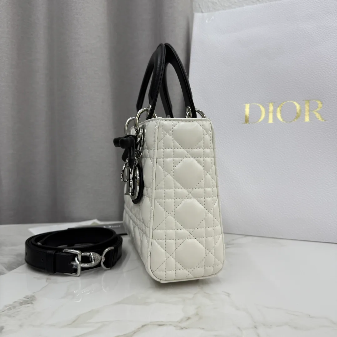Классические Сумки Женские Christian Dior 12594841