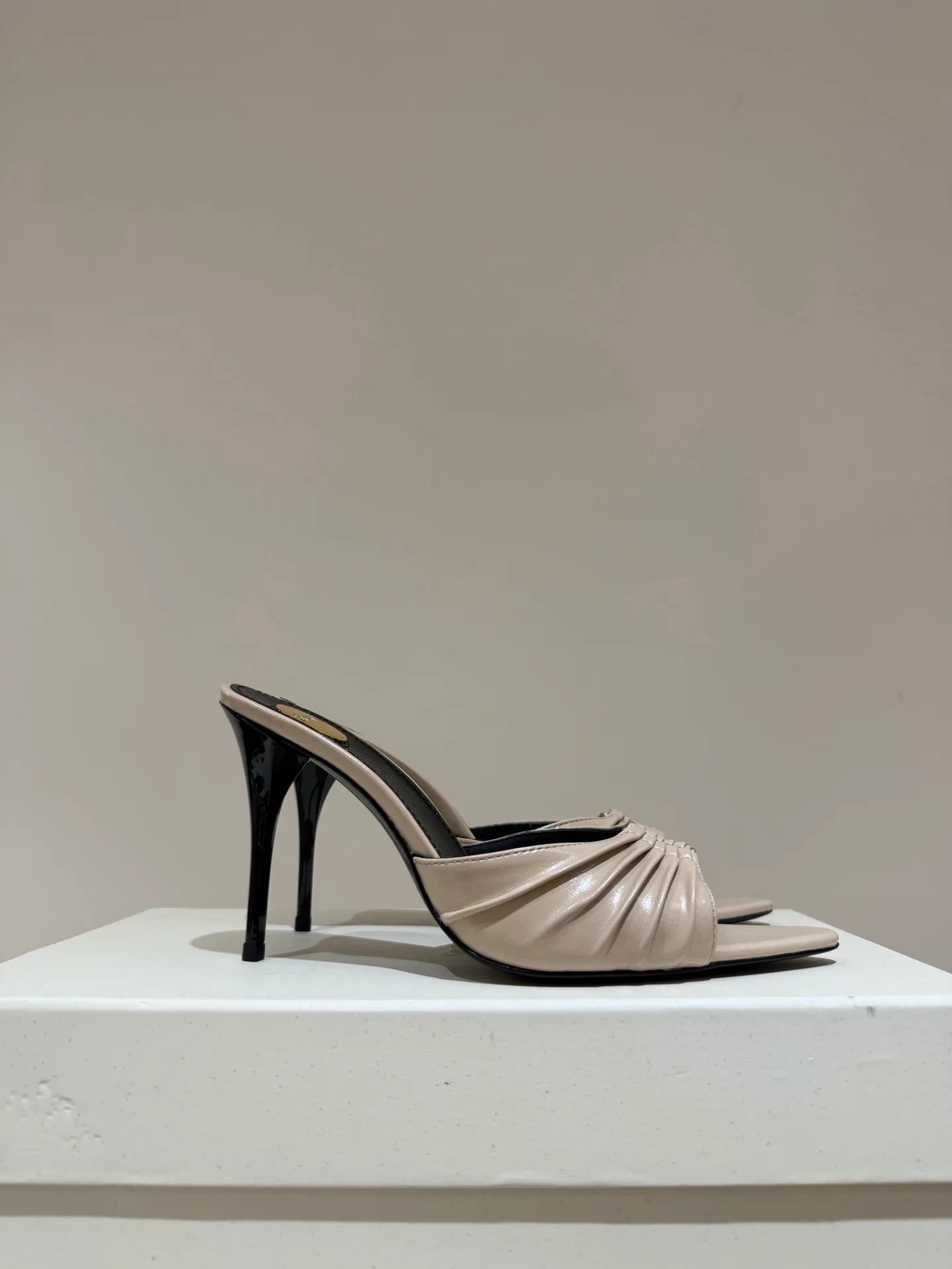 Мюли И Сабо Женские Saint Laurent 11525854