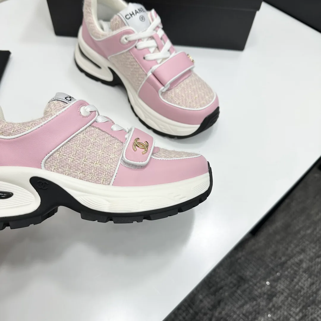 Кроссовки Женские Chanel 11463035