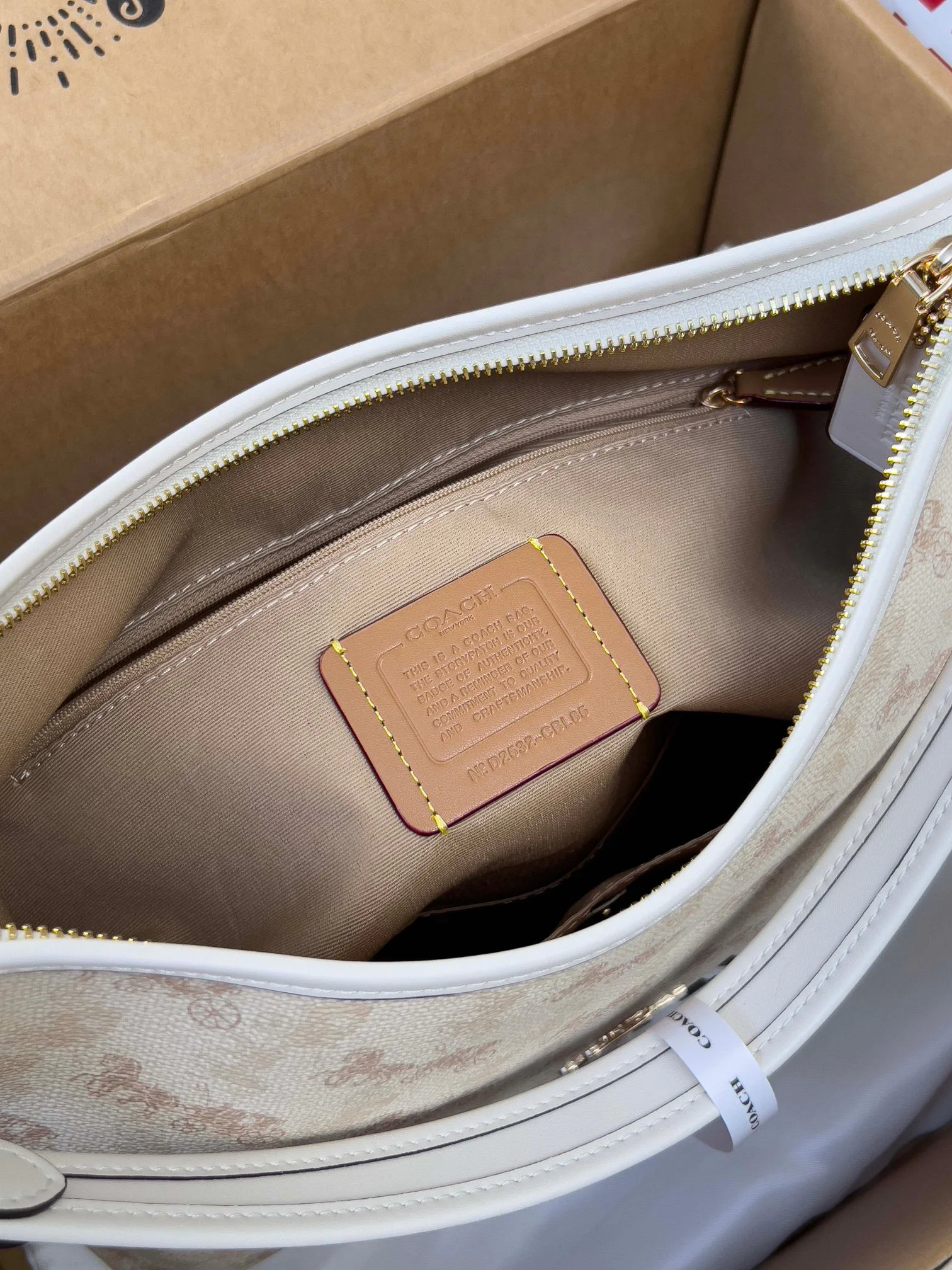 Классические Сумки Женские Coach 11204178