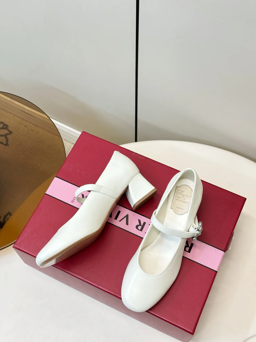 Туфли Женские Roger Vivier 18397611