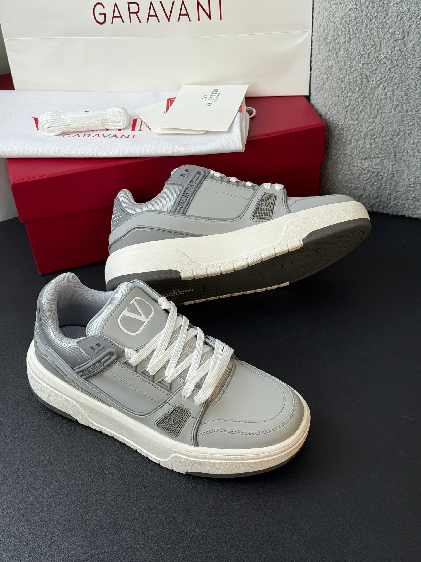 Кроссовки Женские Valentino 5760016