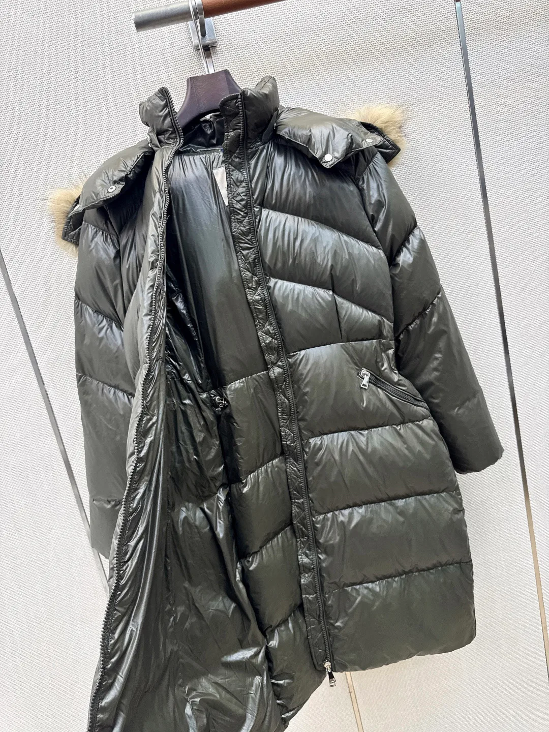 Куртки И Пуховики Женские Moncler 19475878