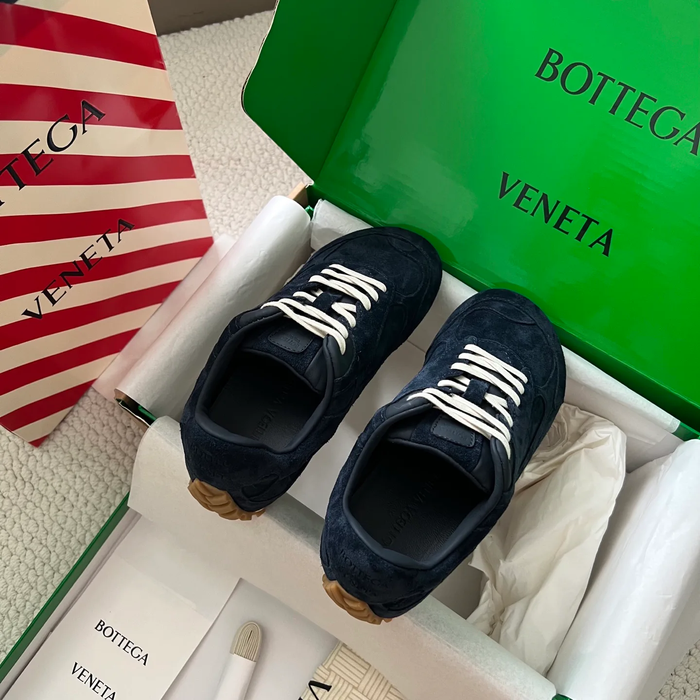Кроссовки Женские Bottega Veneta 11565965