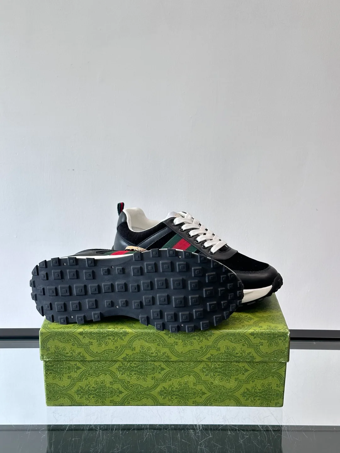 Кроссовки Мужские Gucci 160580