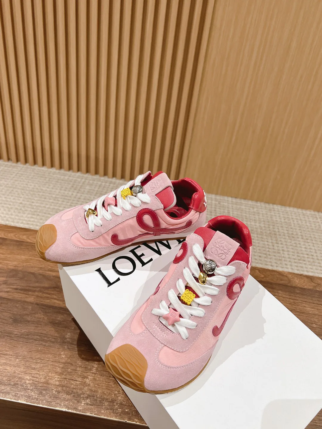 Кроссовки Женские Loewe 10475974
