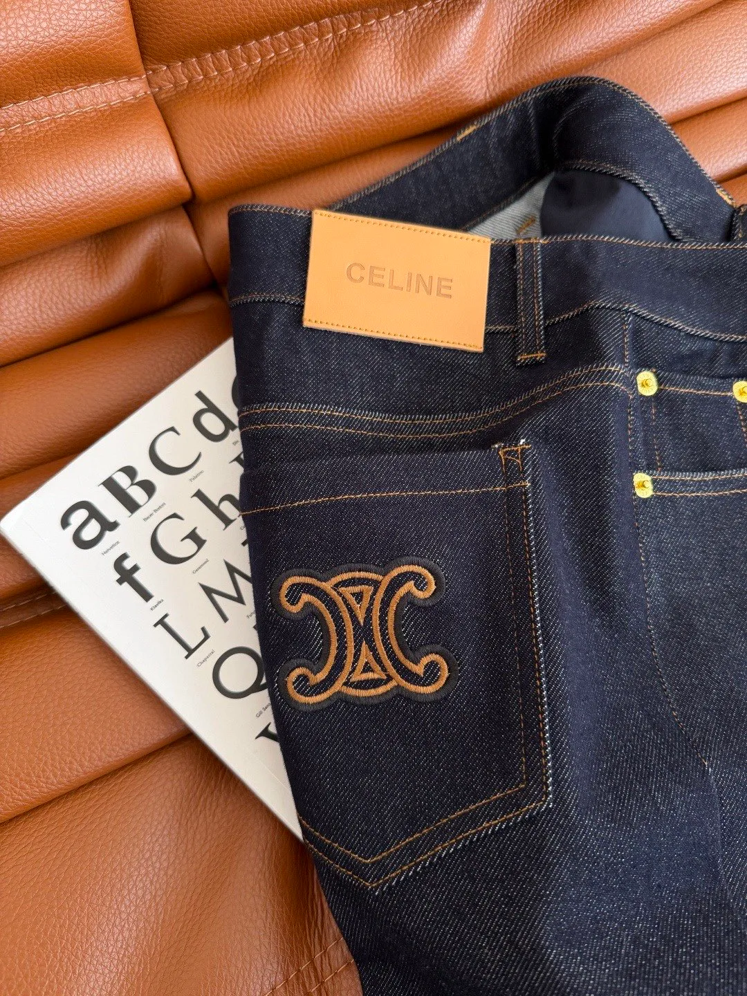 Джинсы Женские Celine 10049344