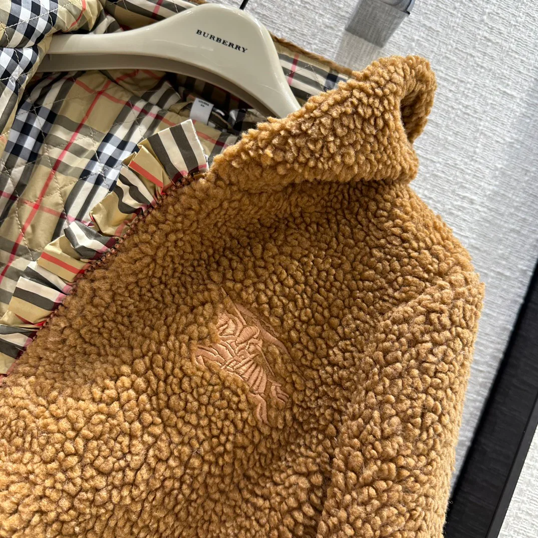 Куртки Женские Burberry 214626