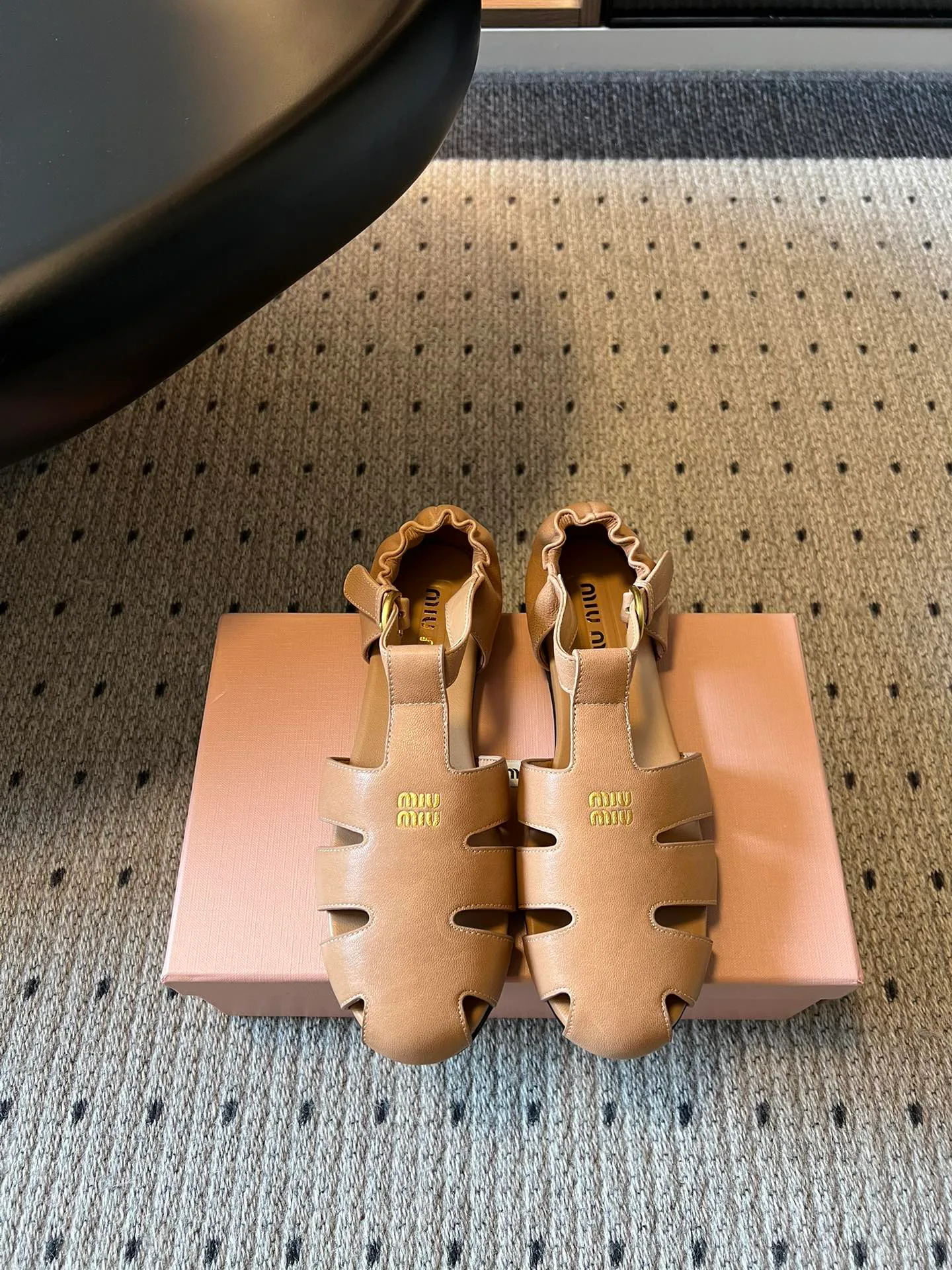 Босоножки Женские Miu Miu 11594572