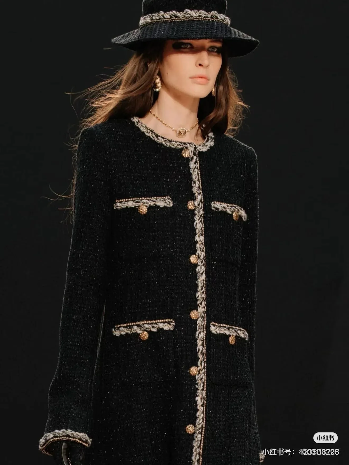 Пальто Женские Chanel 252676