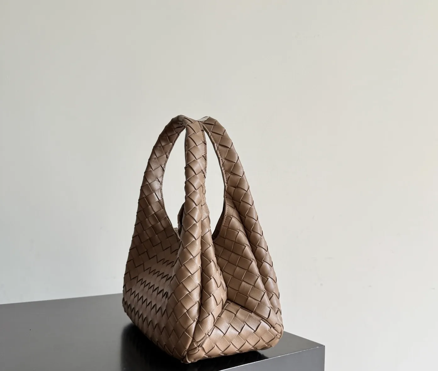 Классические Сумки Женские Bottega Veneta 17533727