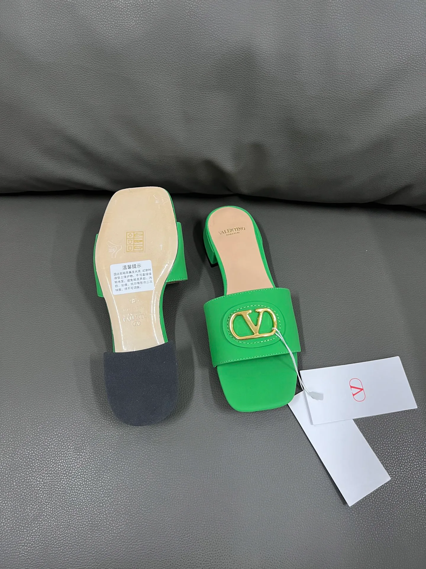 Шлепанцы Женские Valentino 29005