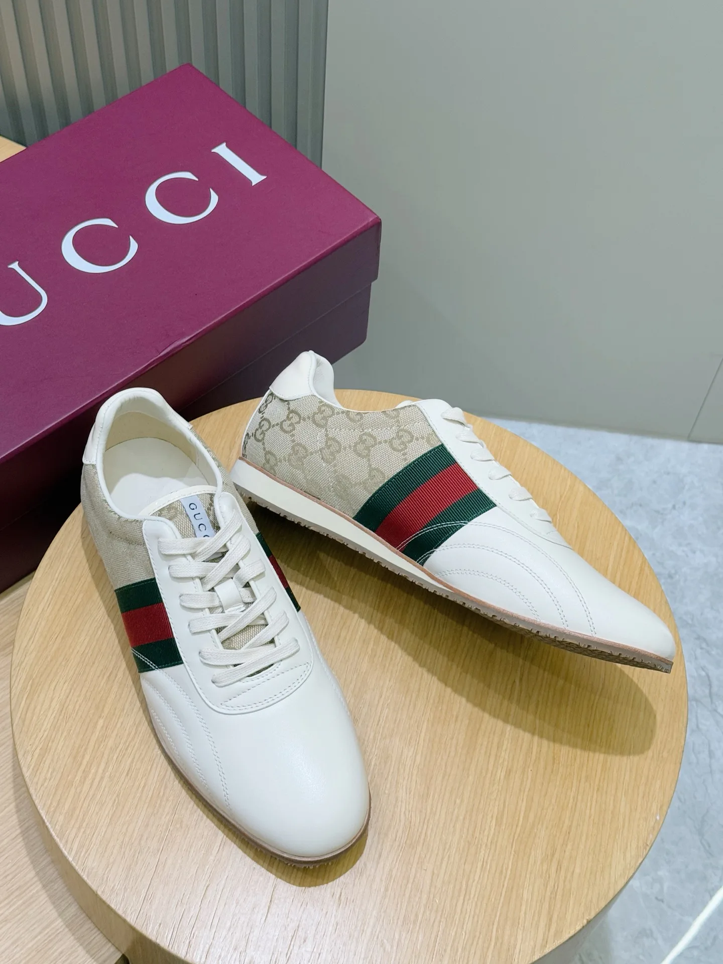 Кроссовки Мужские Gucci 612931