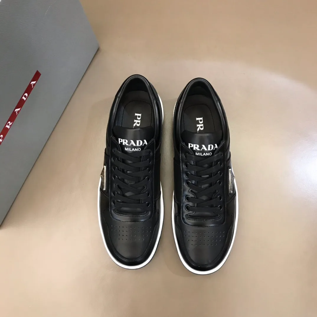 Кроссовки Мужские Prada 2492372