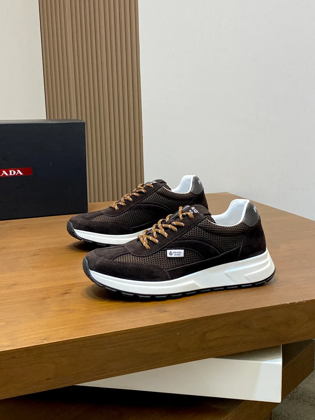 Кроссовки Женские Prada 18078899