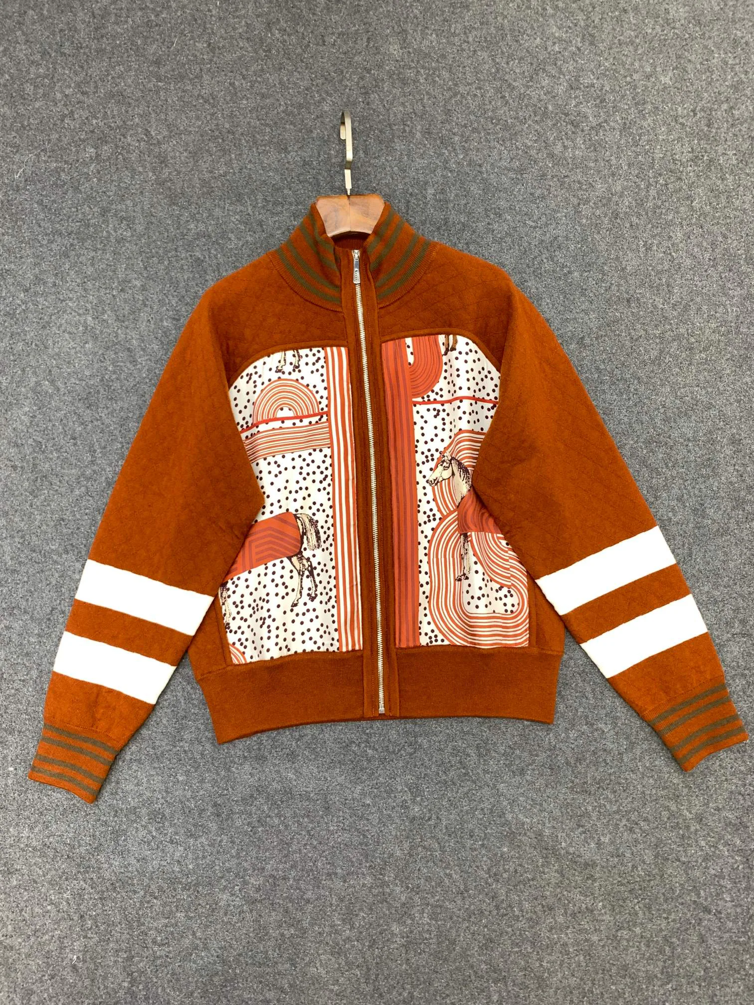 Куртки И Пуховики Женские Hermes 18971928