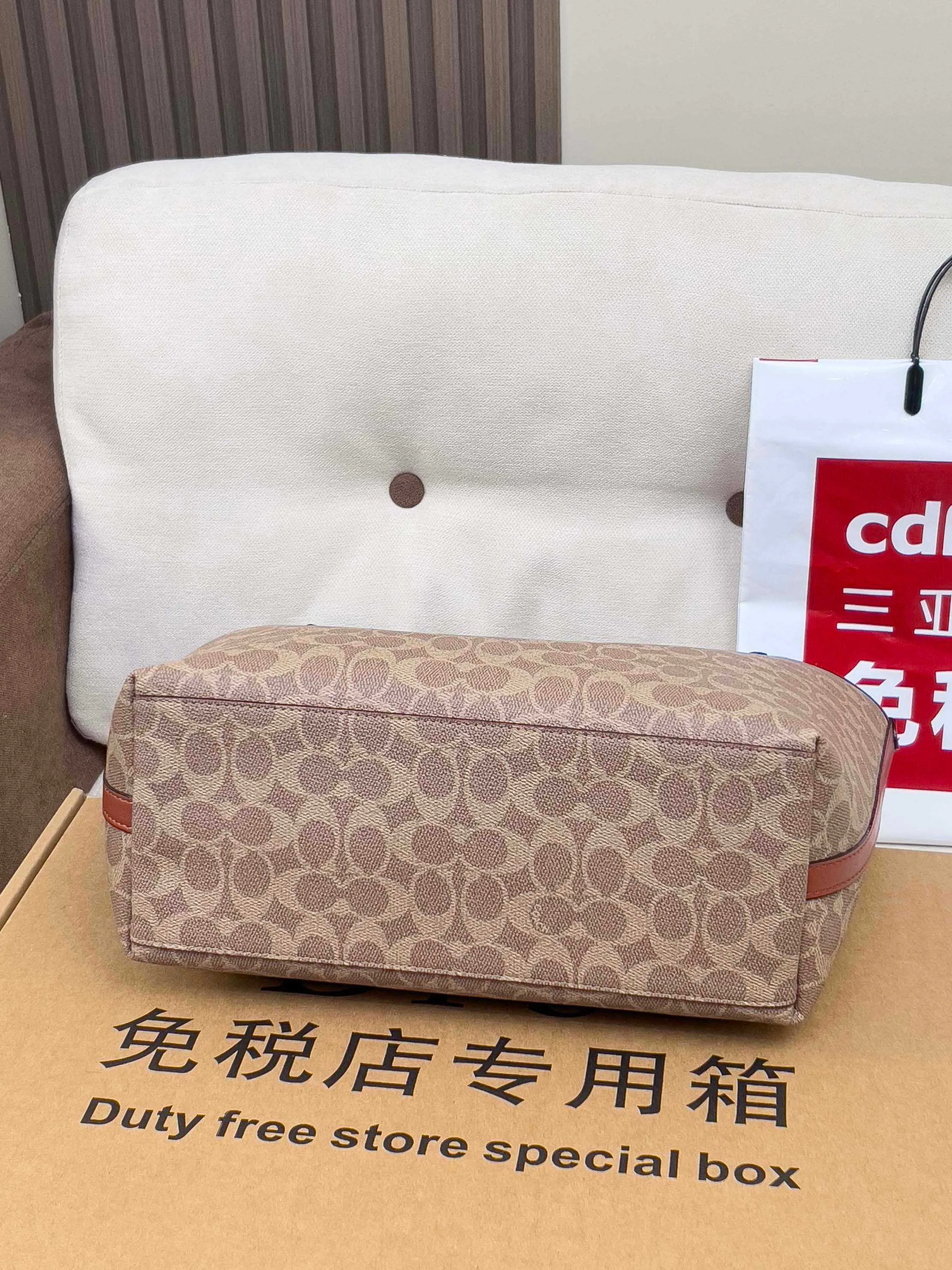 Классические Сумки Женские Coach 5063934