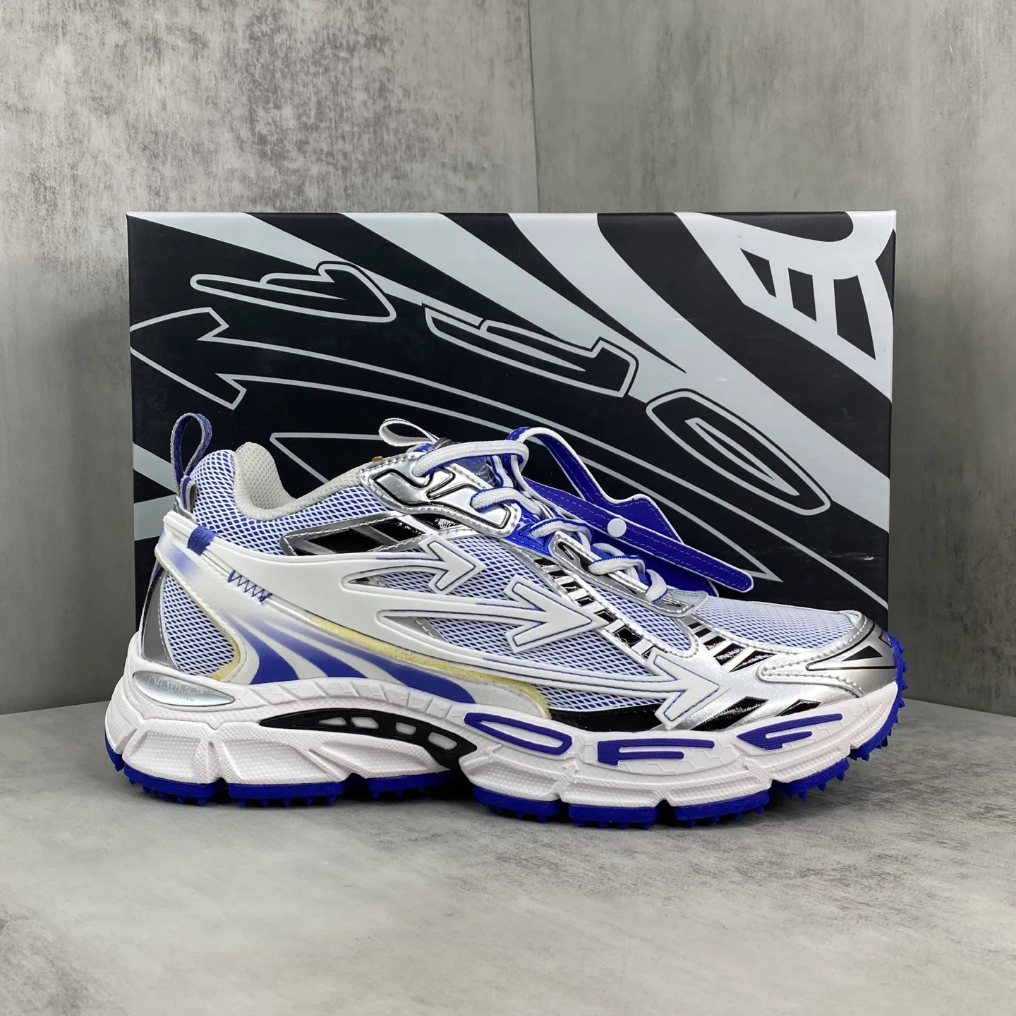 Кроссовки Женские Off-White 860541