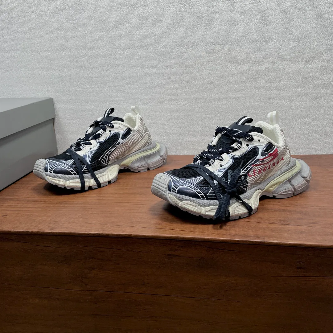 Кроссовки Мужские Balenciaga 17598516