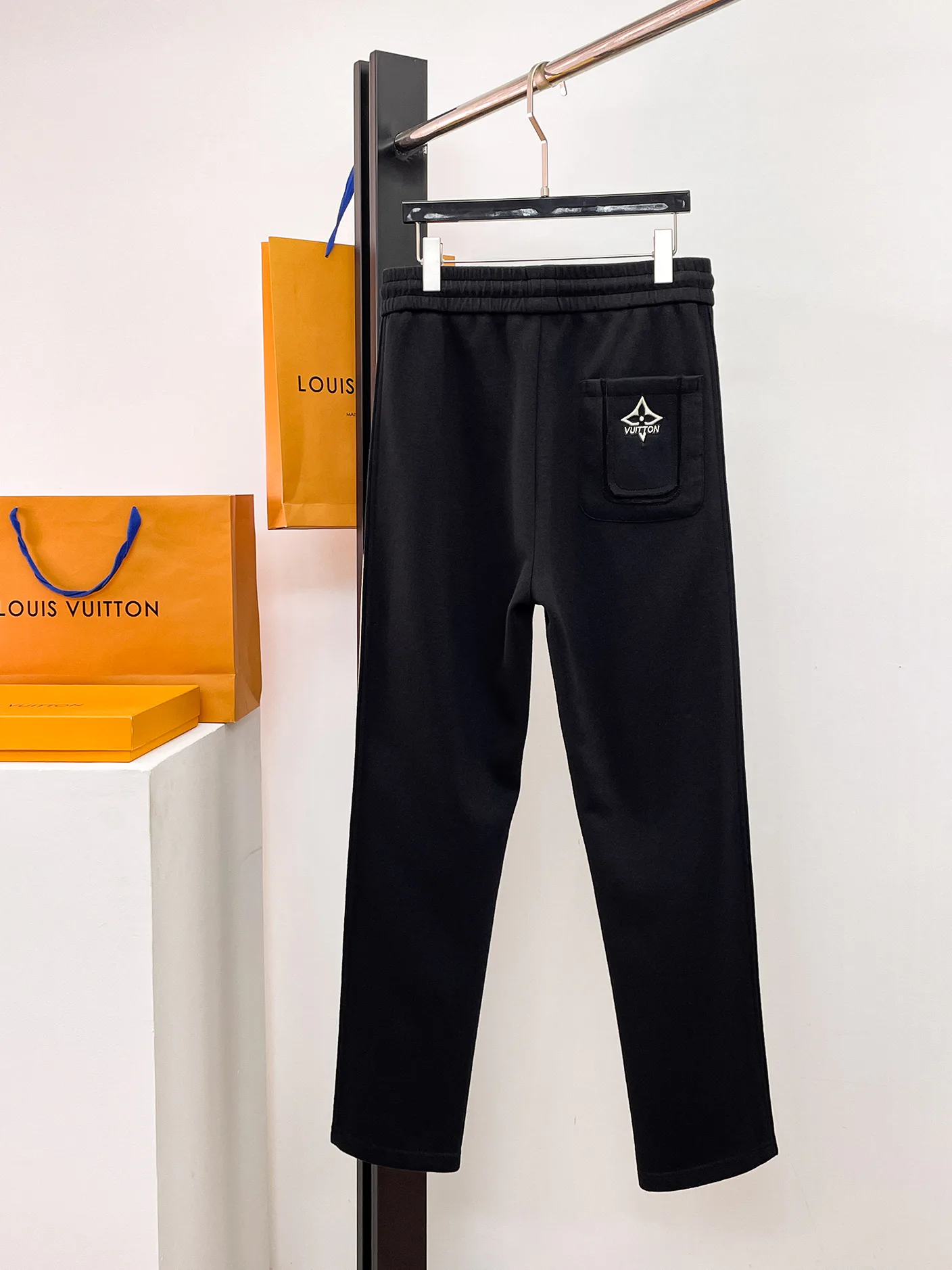 Брюки Женские Louis Vuitton 9526465