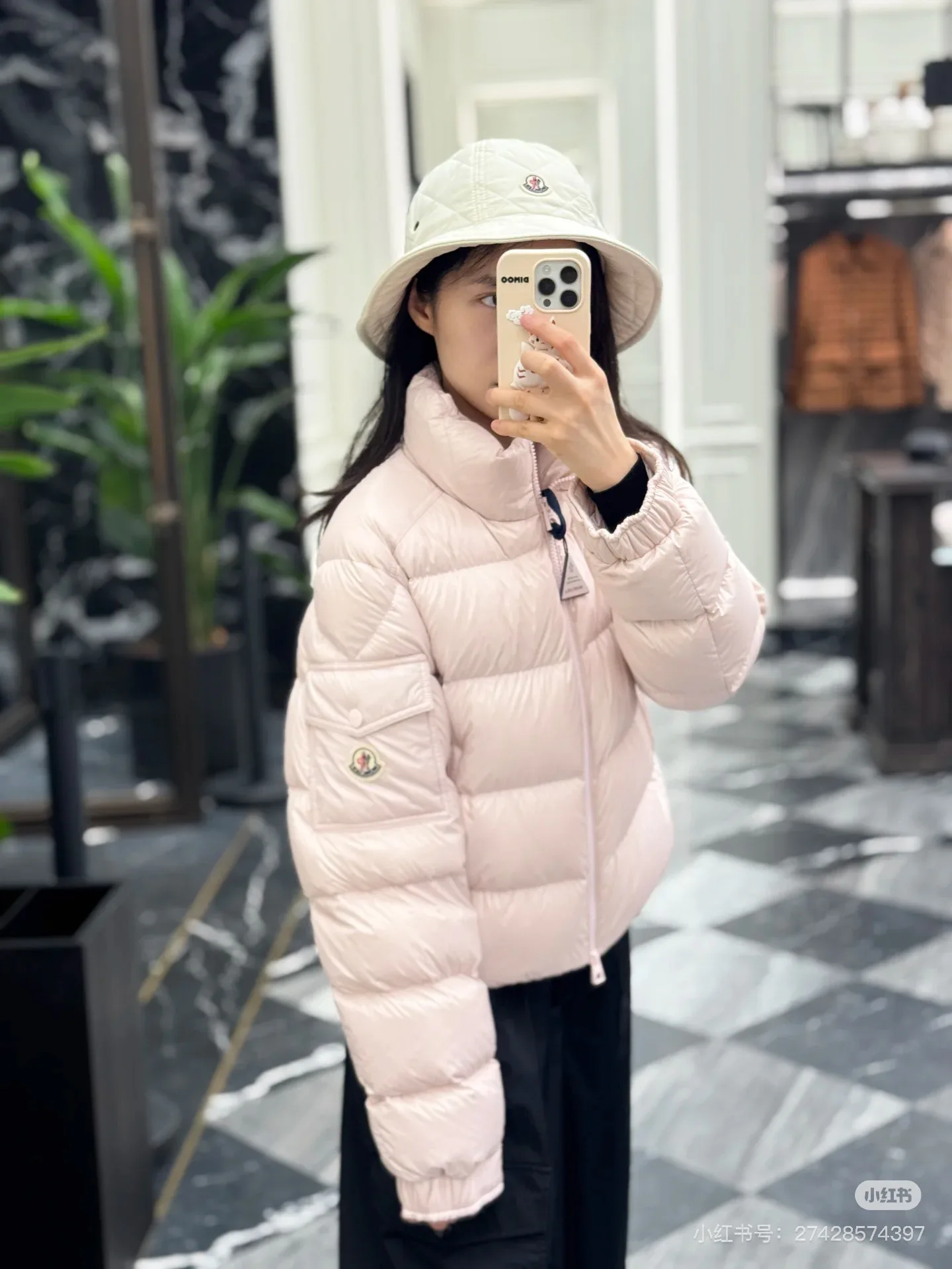 Куртки И Пуховики Женские Moncler 19052090