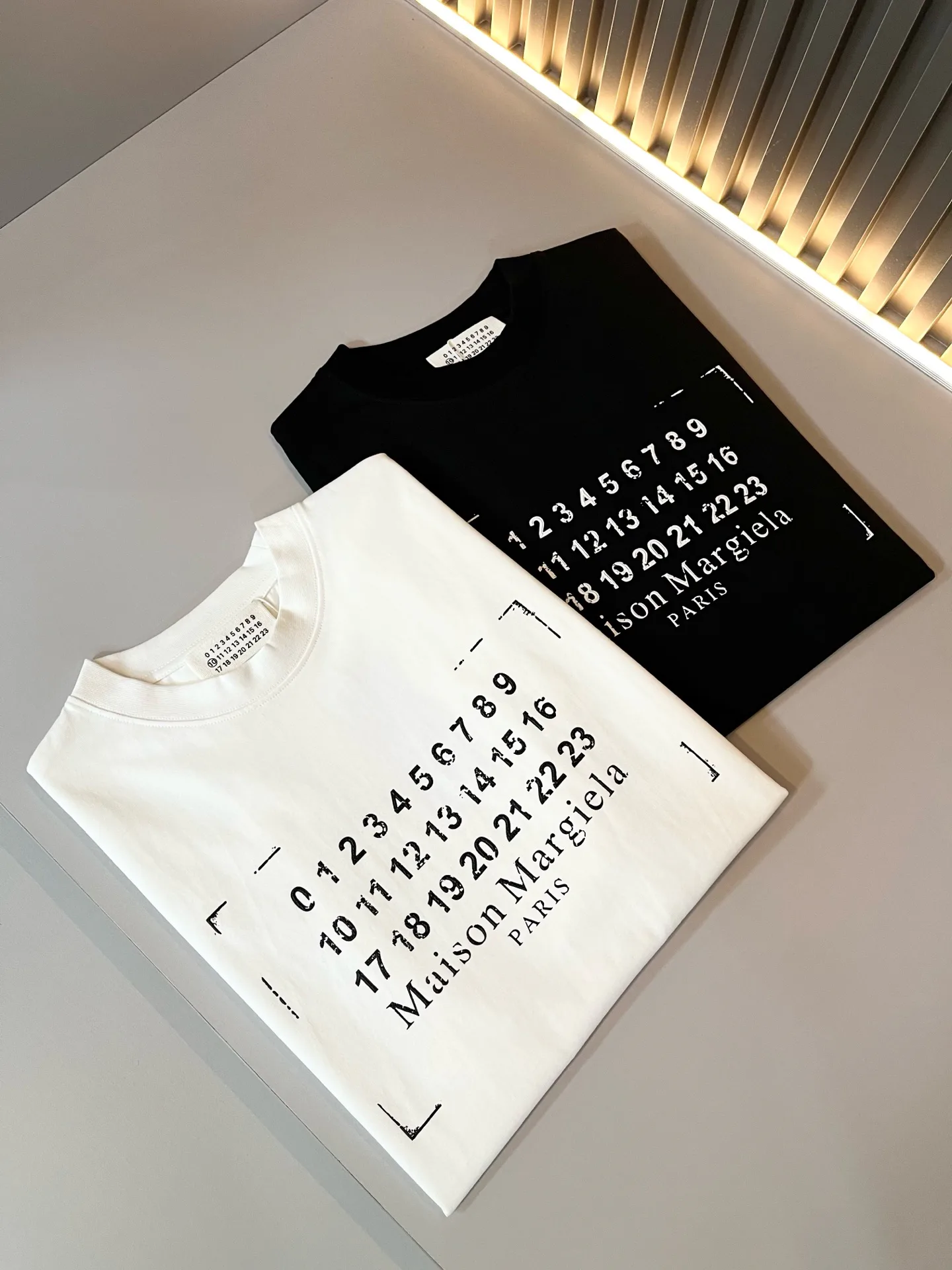 Футболки Женские Maison Margiela 8460