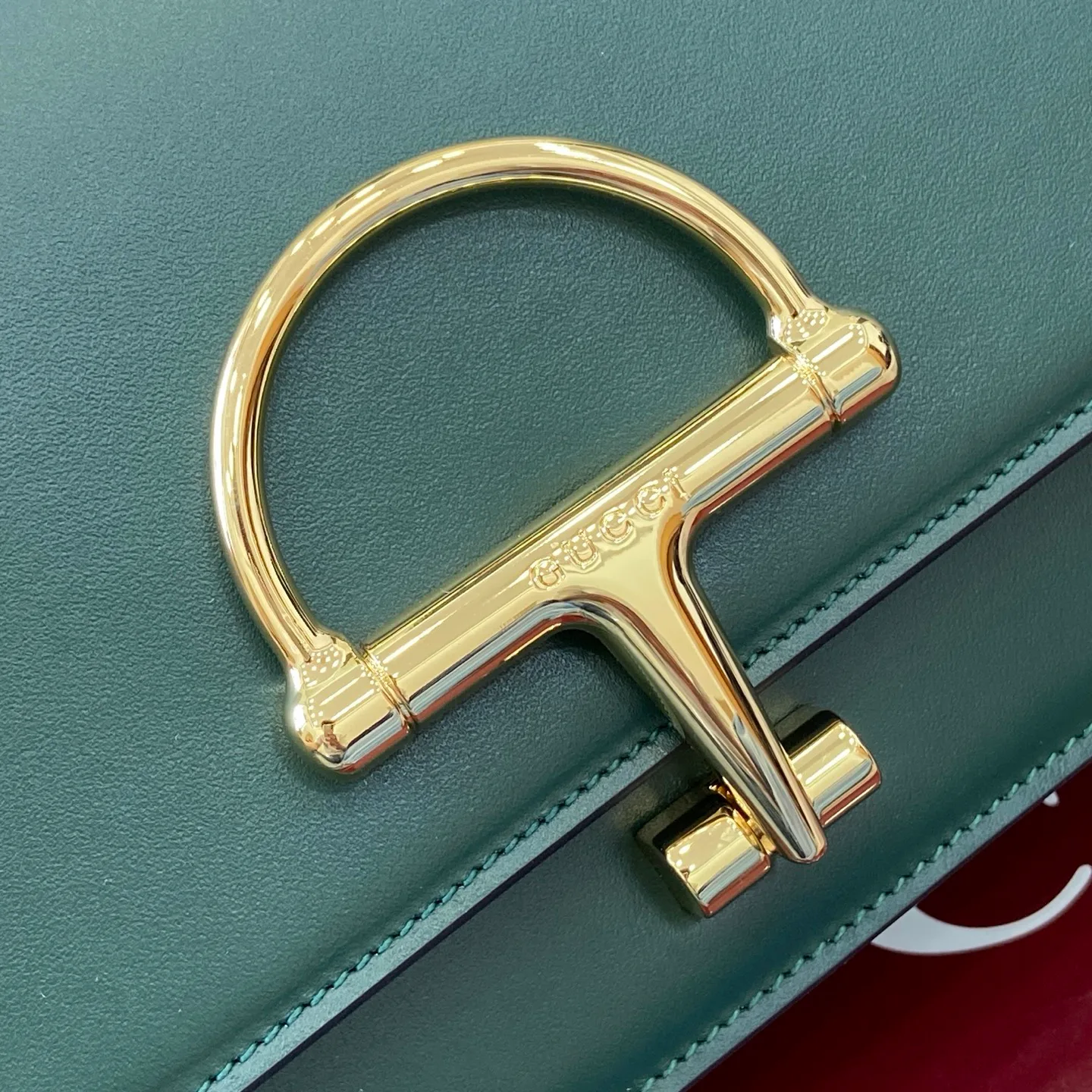Сумки На Ремне Женские Gucci 691326