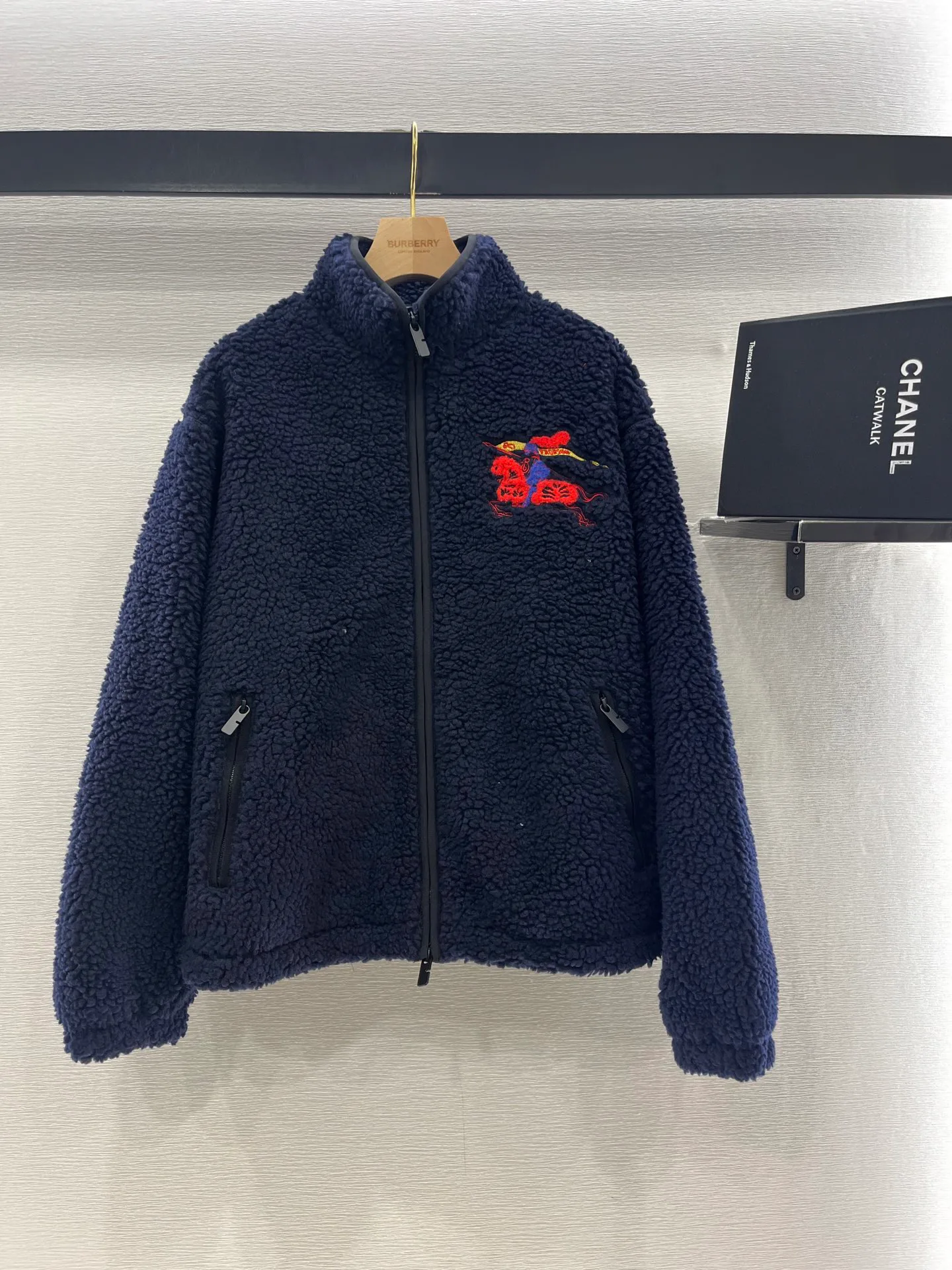 Куртки И Пуховики Женские Burberry 1273189