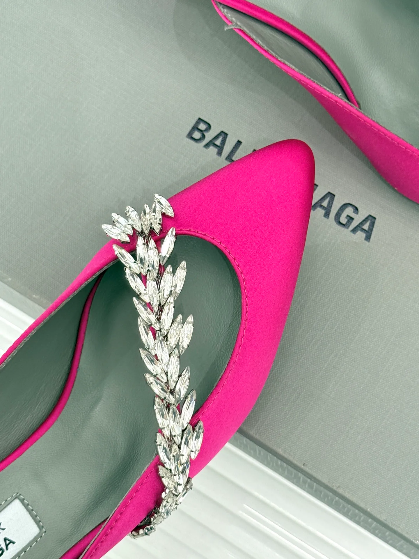 Босоножки Женские Balenciaga 16973365