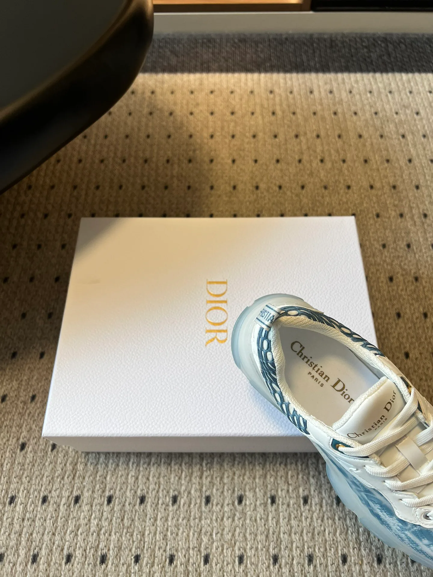 Кроссовки Женские Christian Dior 12833494