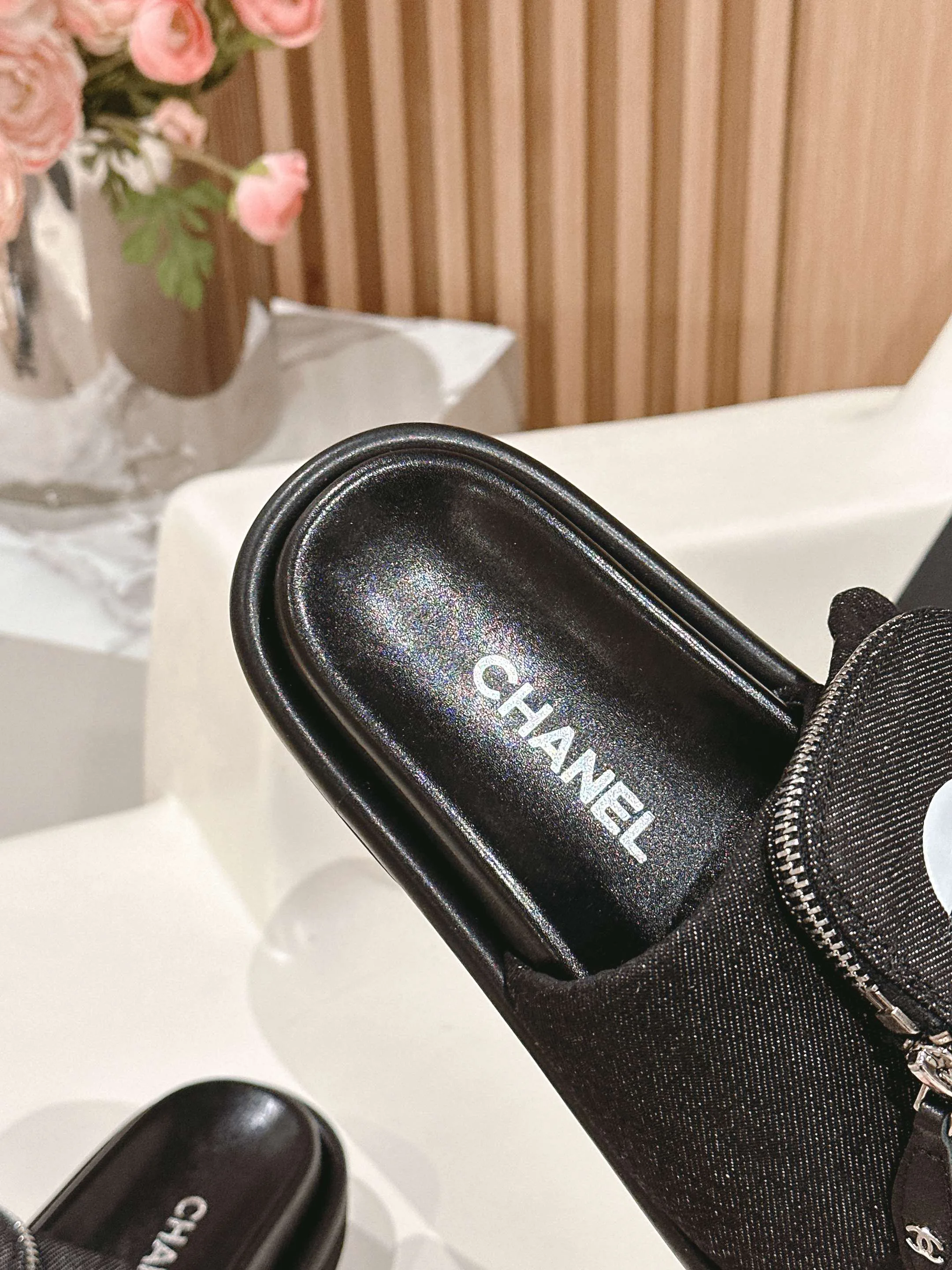 Шлепанцы Женские Chanel 25911