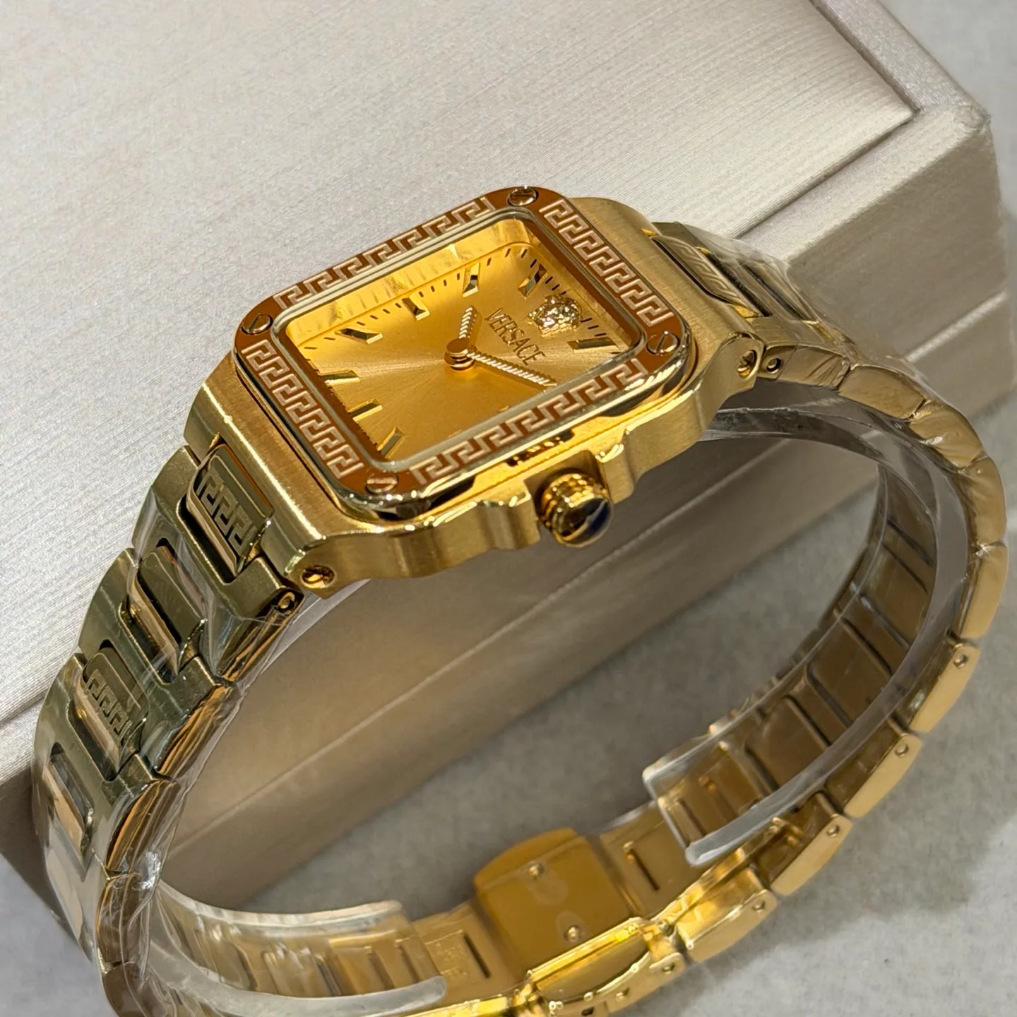 Часы Женские Versace 17813609