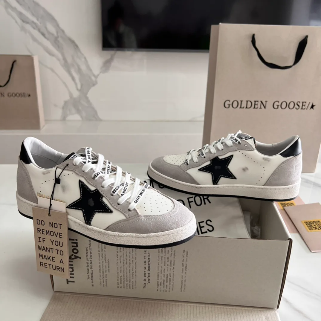 Кроссовки Женские Golden Goose 16995677