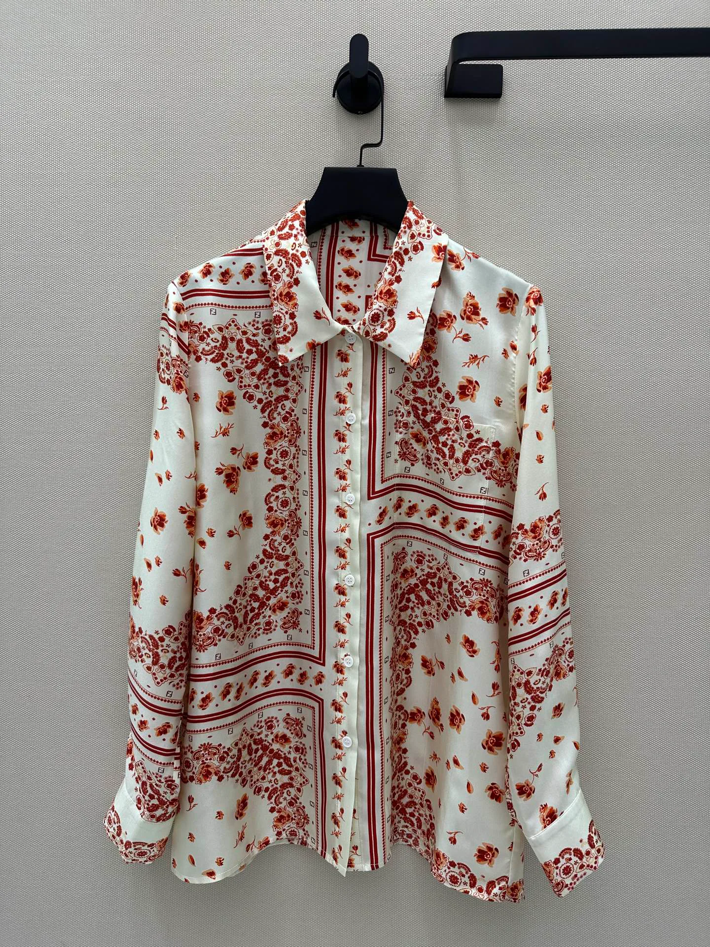 Рубашки Женские Fendi 11401530