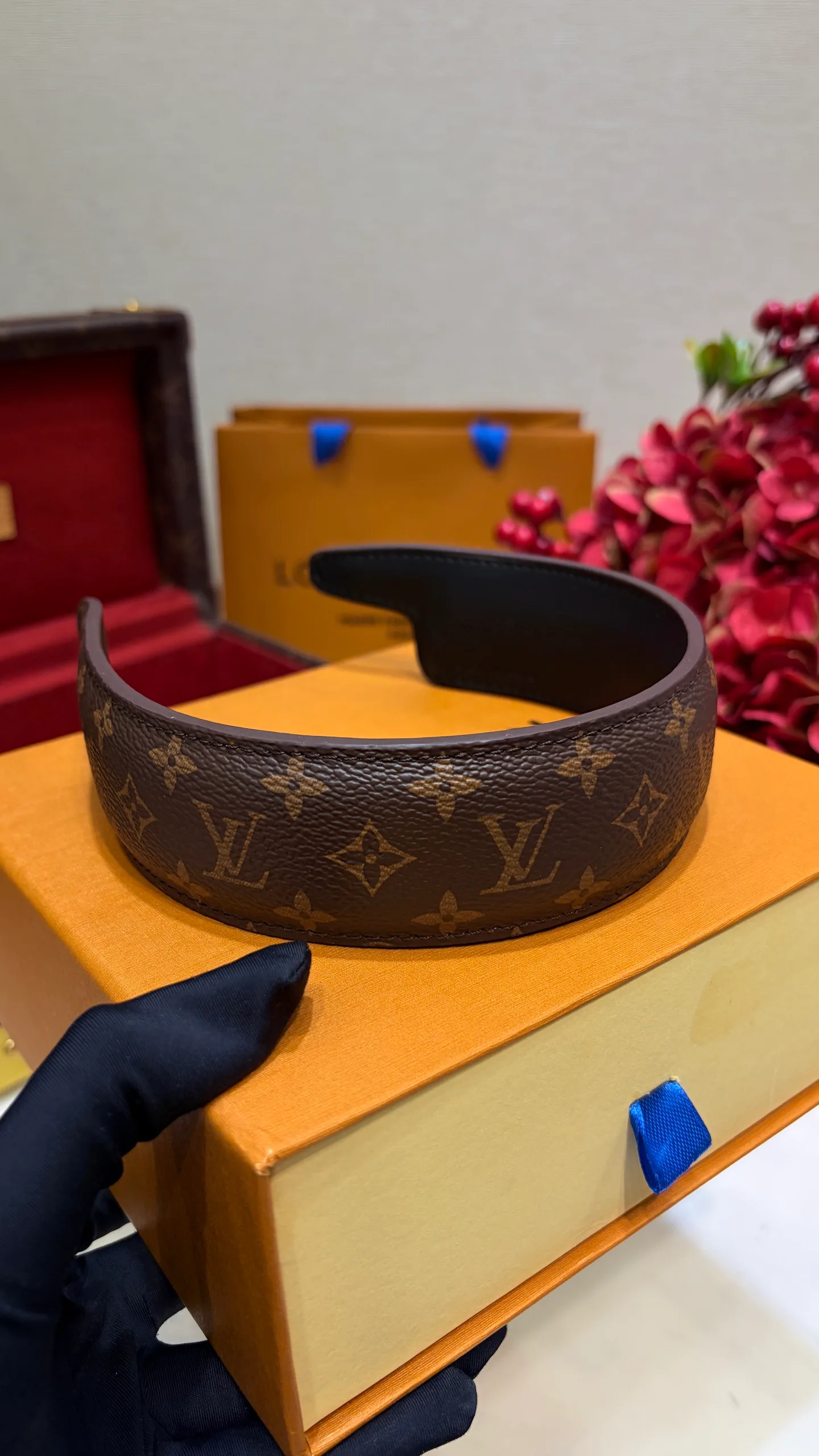 Головные Уборы Louis Vuitton 18202159