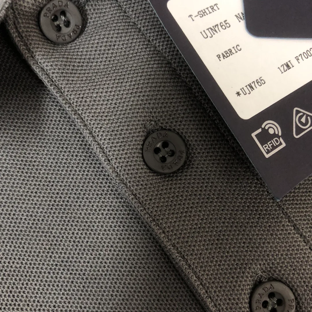 Футболки Женские Prada 8521