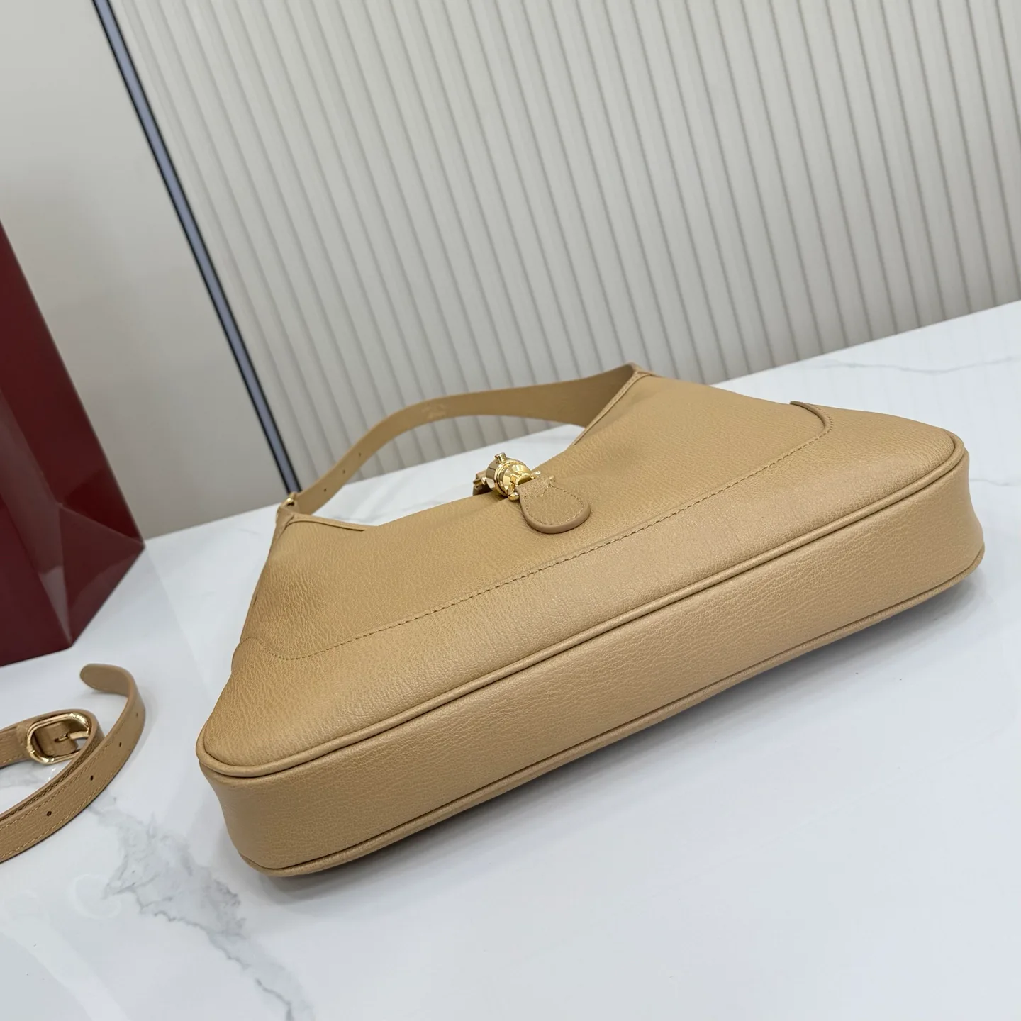 Классические Сумки Женские Gucci 17243042